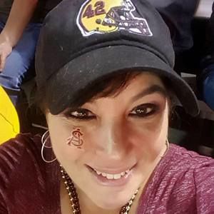 Meet your Posher, Ellen